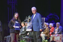 2022 Federation TAFE Scholarship recipient Callum Kennedy and Mr Terry Moran AC, Chancellor