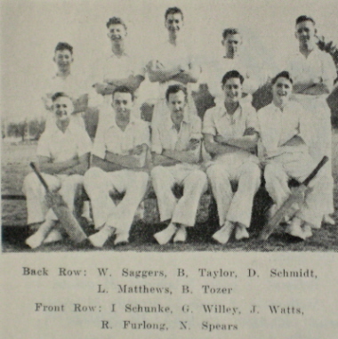 SMB Cricket Team 1954(Cat.No.541)